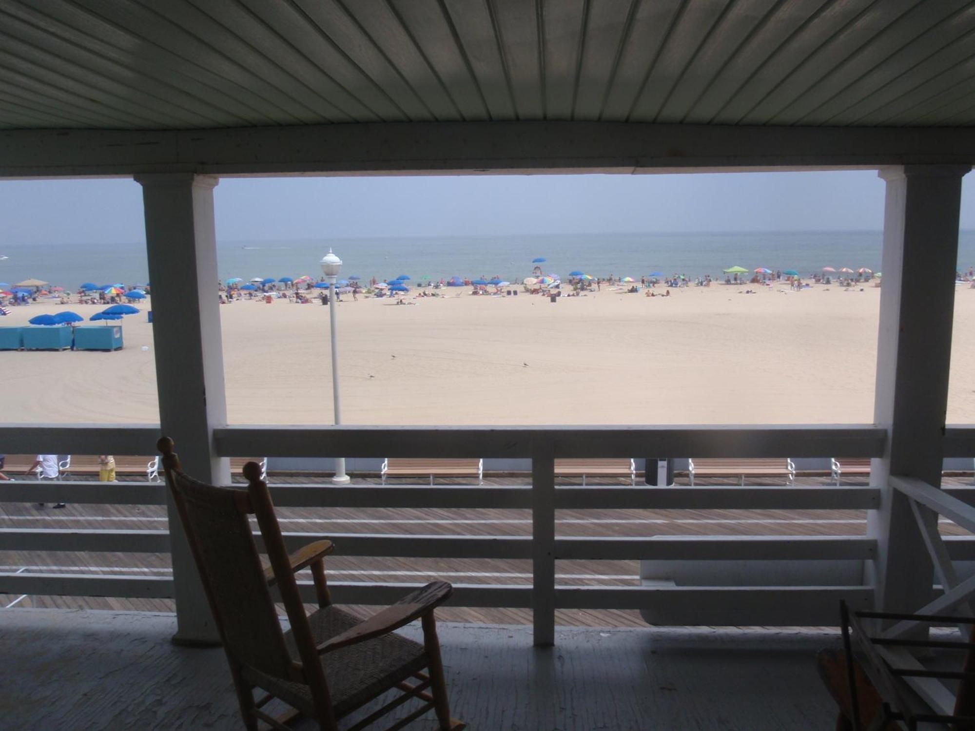 Majestic Hotel & Apartments Ocean City Bagian luar foto
